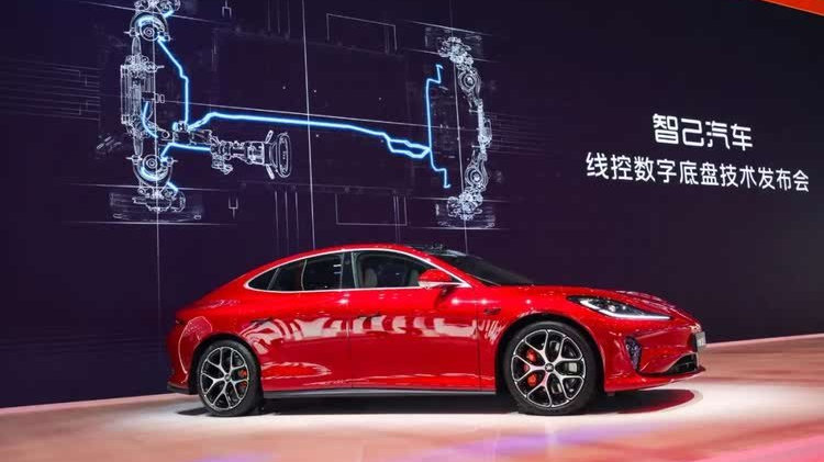 智己汽车下半年率先量产上车线控底盘 开启“具身智能”新时代
