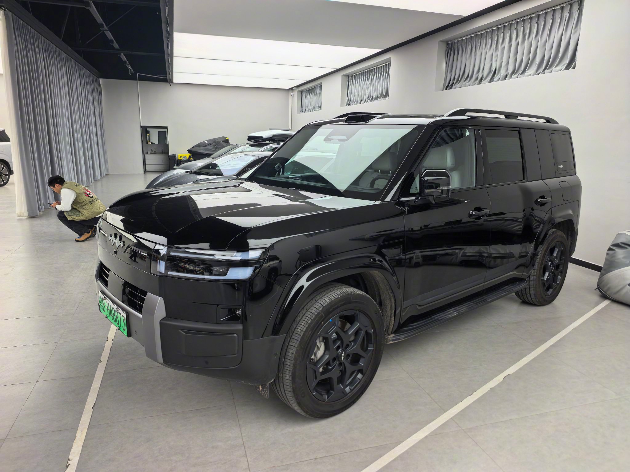 三款5米级SUV价格曝光，方程豹钛7、腾势N8L、智己LS9亮相