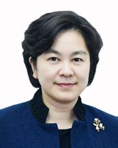 华春莹任外交部部长助理 华春莹简历照片休闲区蓝鸢梦想 - Www.slyday.coM 华春莹任外交部部长助理 华春莹简历照片休闲区蓝鸢梦想 - Www.slyday.coM