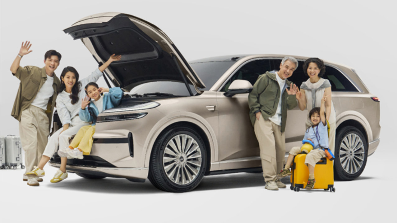 保时捷学乐道？新专利公开，前备厢秒变躺椅