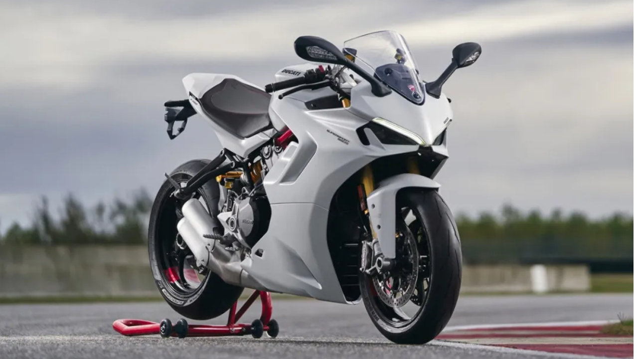 人均“大贸”的时代悄然降临，杜卡迪鸰速950比钱江赛921还便宜