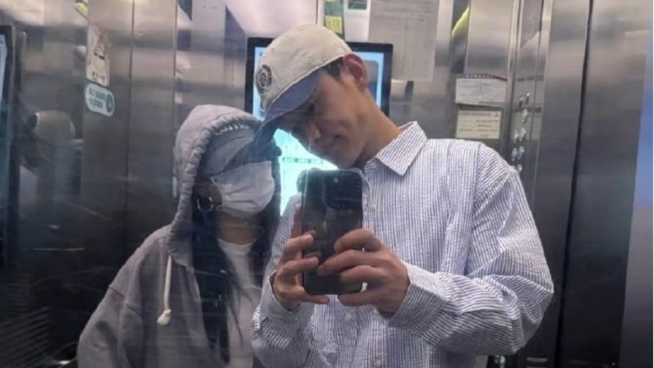 李嘉格宣布恋爱！车澈被冲了！