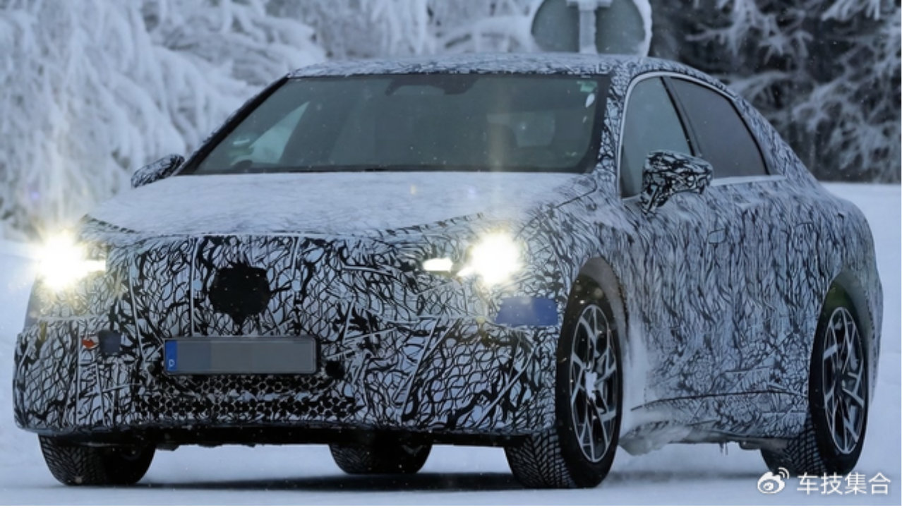 全新一代奔驰C级EV要来了，纯电续航达1000km，支持谷歌+微软双AI