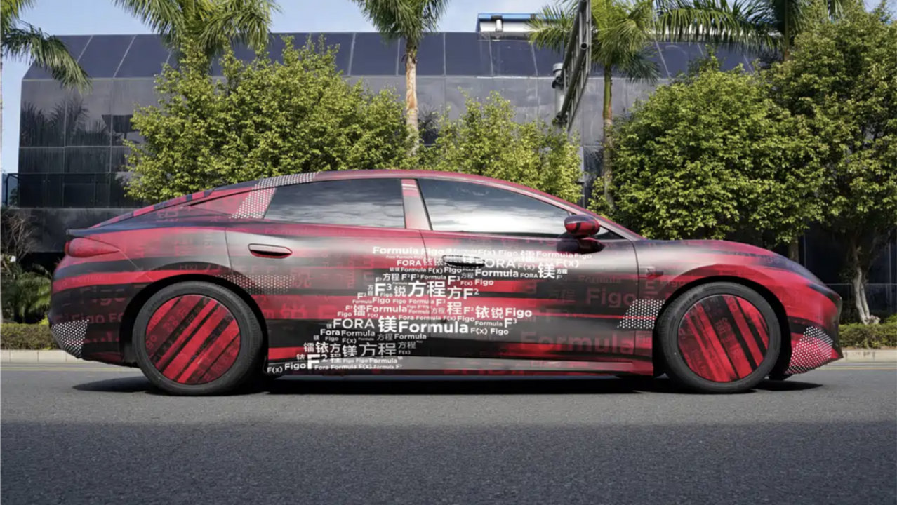 方程豹轿车谍照，或定名镁9，多少钱能交朋友？