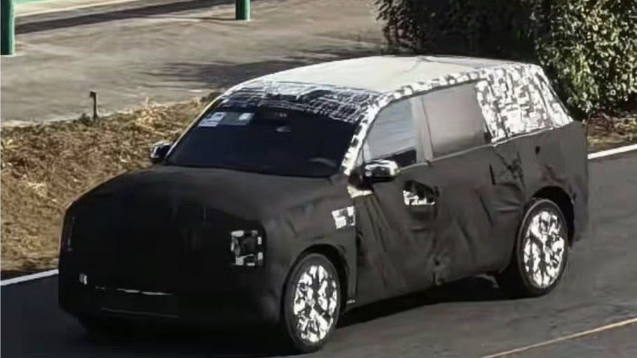 尊界又有新SUV了，对标劳斯莱斯库里南，或今年亮相