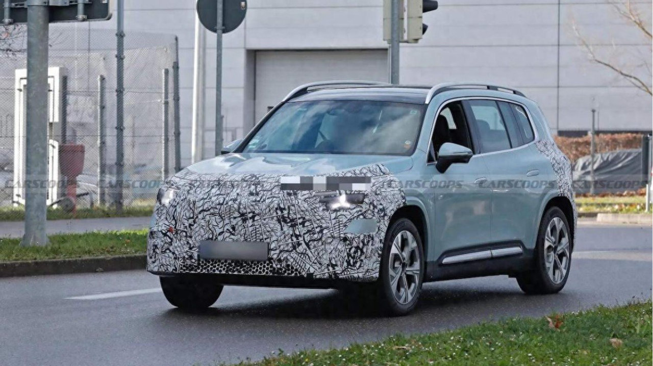 全新奔驰GLB曝光，配纯电+燃油双动力，还有7座可选，有何看点？