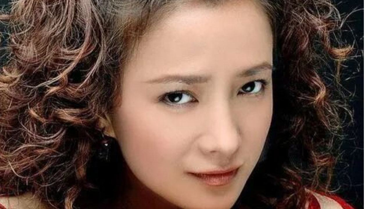 古装第一美女何晴去世！曾演遍四大名著，缘尽刘威许亚军