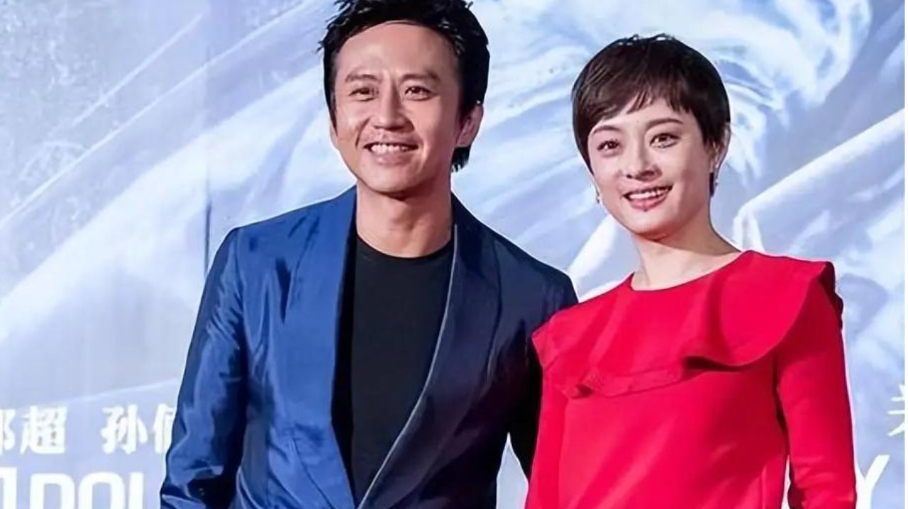 邓超孙俪互忘准备礼物，邓超发文调侃：礼物和礼物可以抵消的吗？