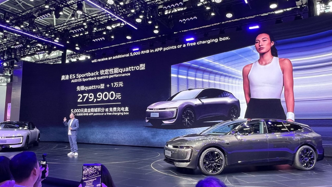 27.99万买空气悬架+后轮转向：奥迪E5对上蔚来ET5T