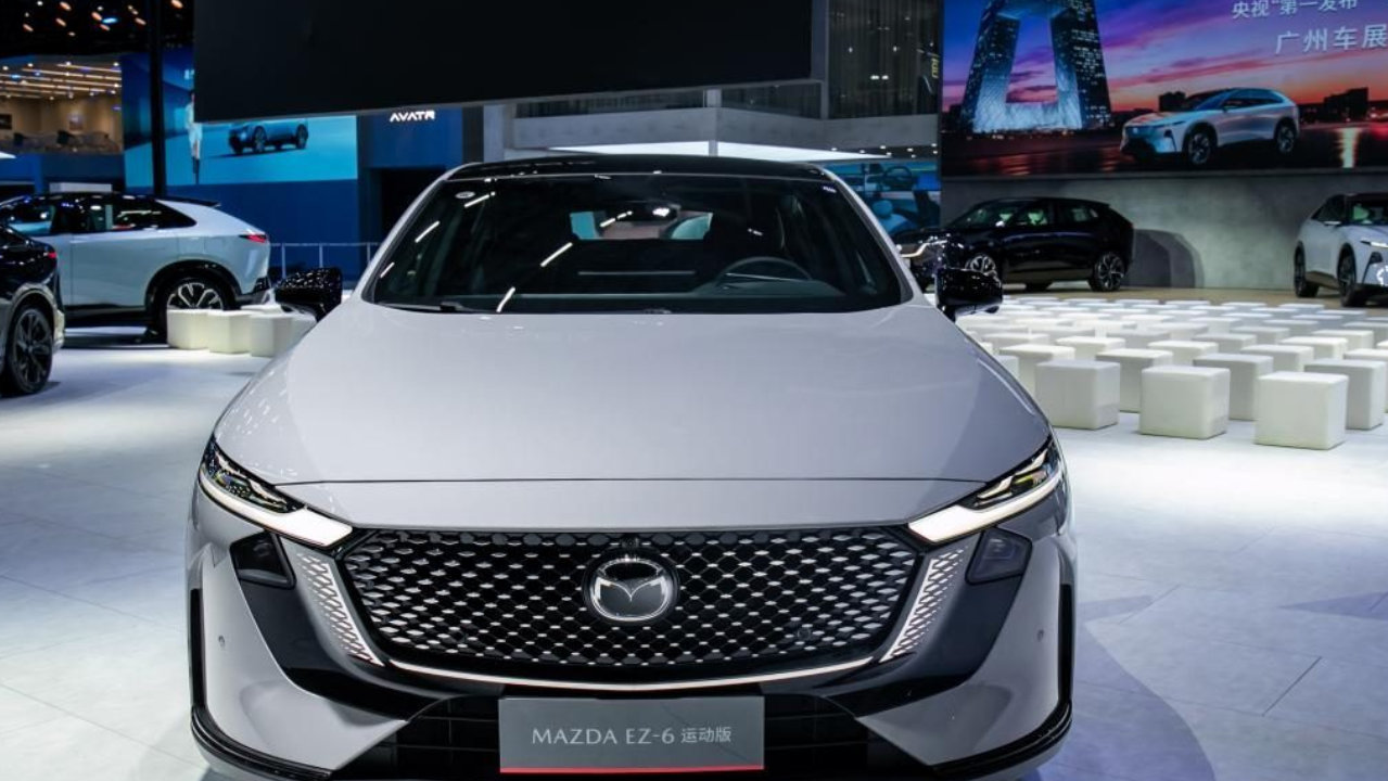 EZ-60 + EZ-6，合资电动转型能从长安马自达学到什么？