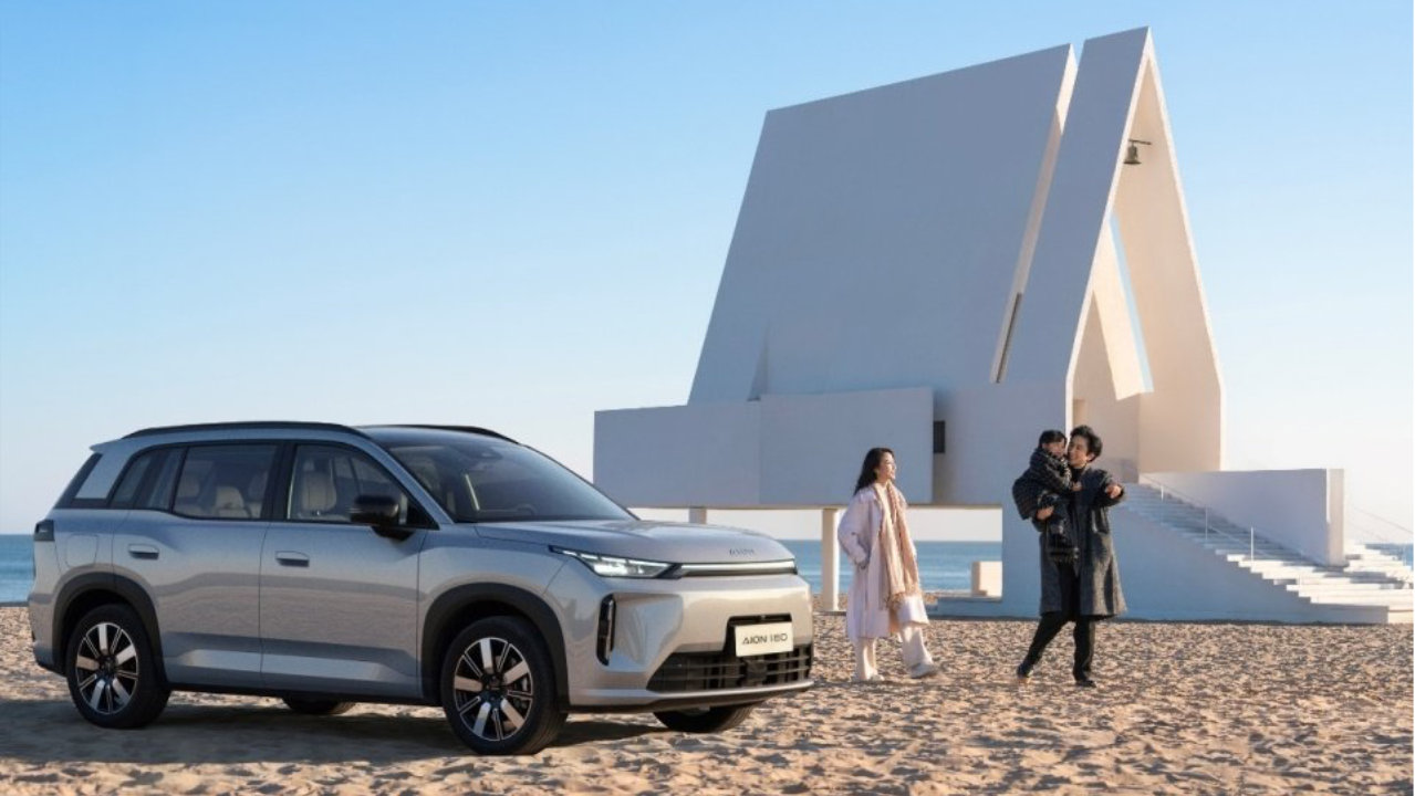 春节前买车别盲选！看销量说话：埃安i60首月破万，成家庭出行新宠