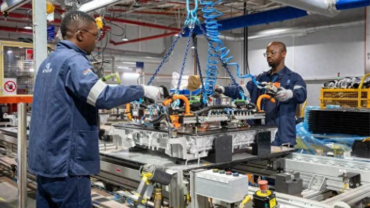 福特电动车业务亏损82亿美元，08年金融危机后最大赤字！