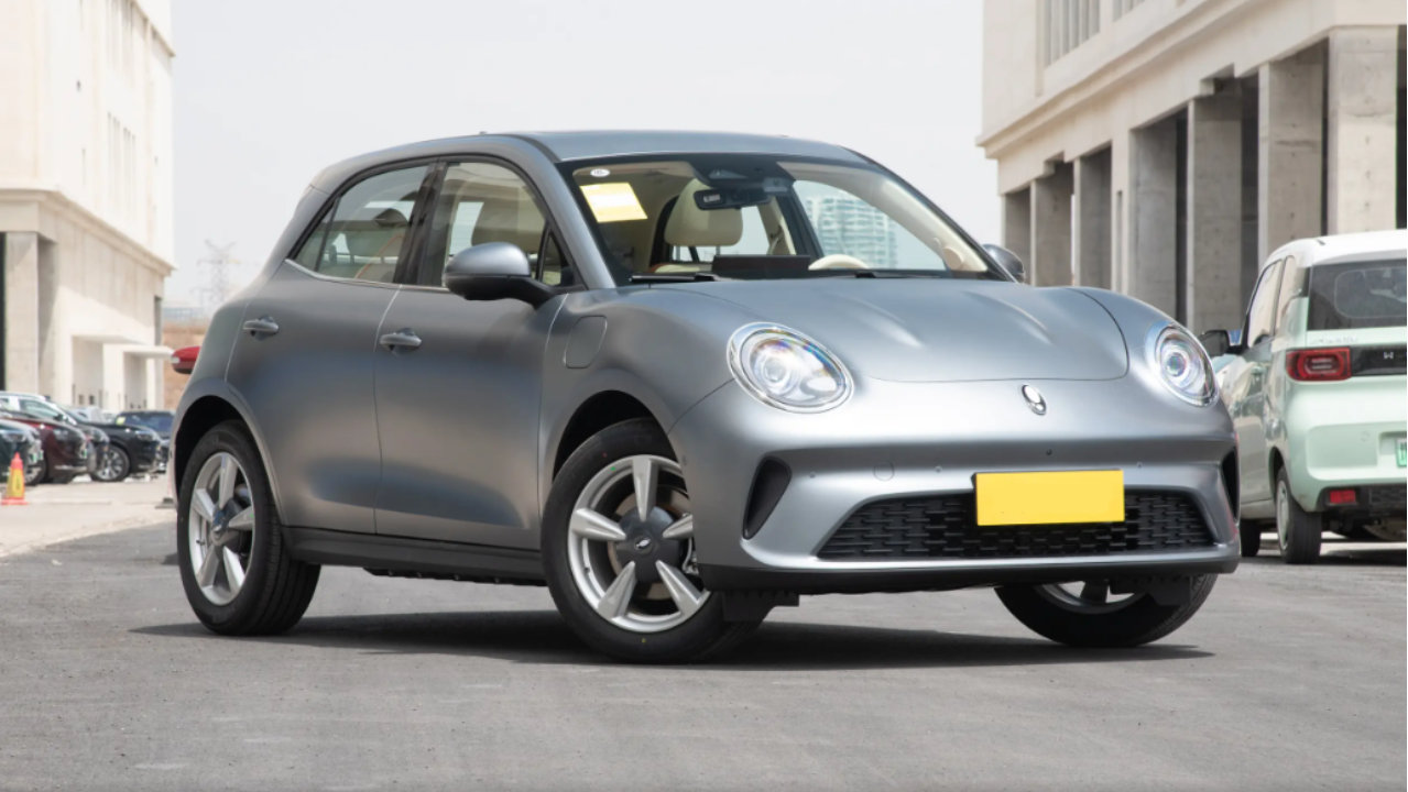 8万级纯电车，续航430km，颜值舒适双在线，短途试驾欧拉好猫