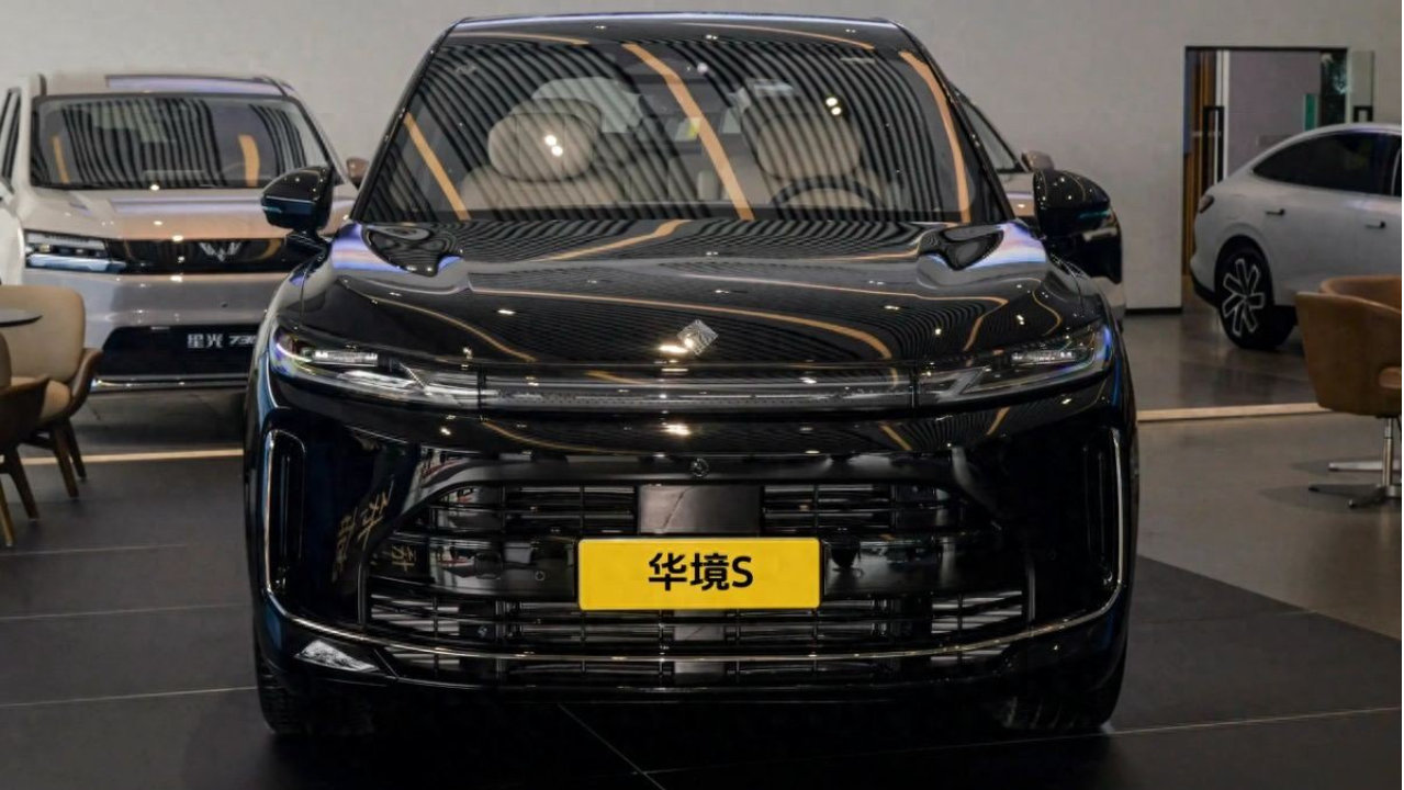 五菱还是吉利？20万预算买六座SUV，华境S、银河M9应该怎么选？