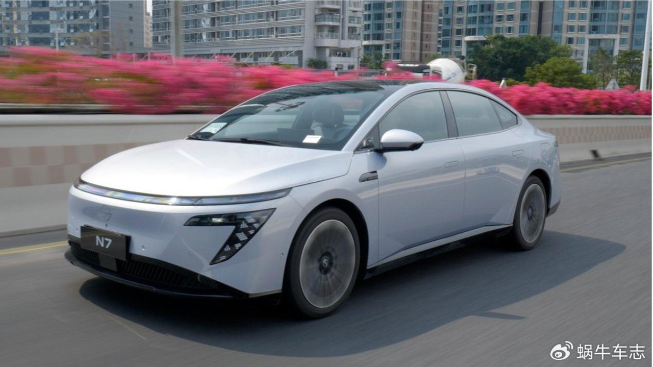 五万台下线！东风日产N7对国产纯电家轿的杀伤力，远比想象中大