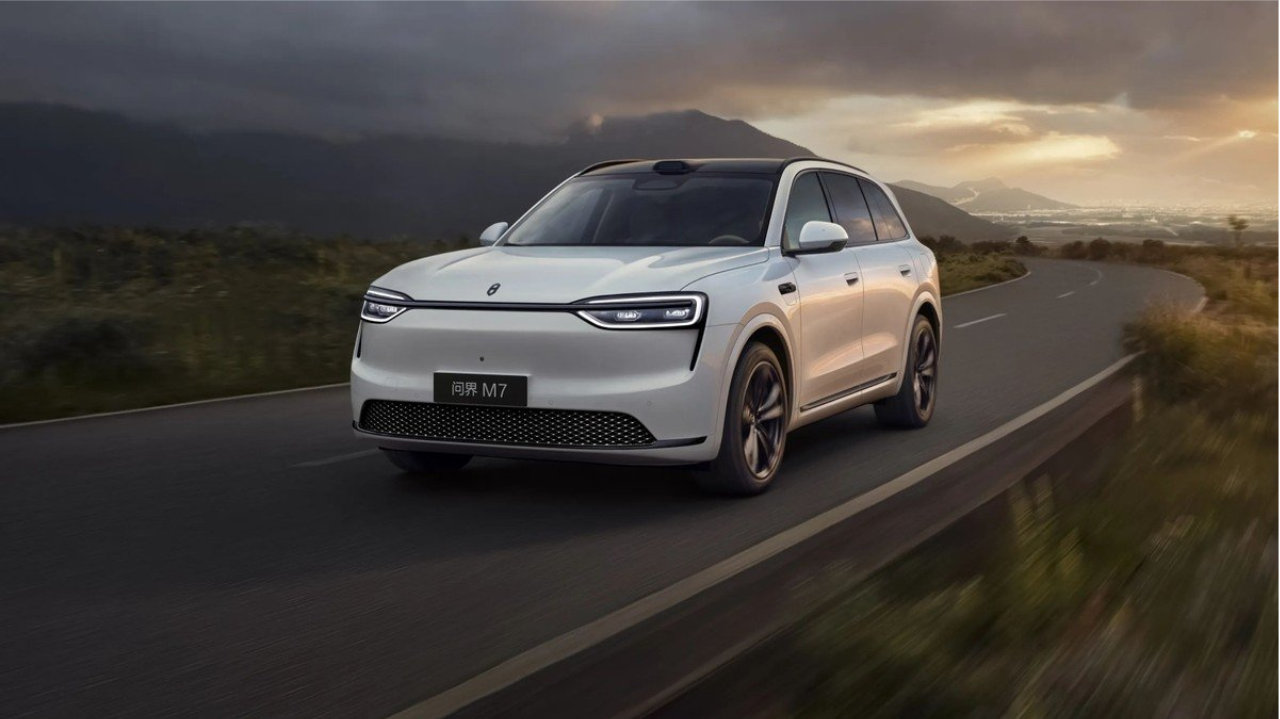 30万级豪华新能源SUV 问界M7和理想L7 谁更值得买？