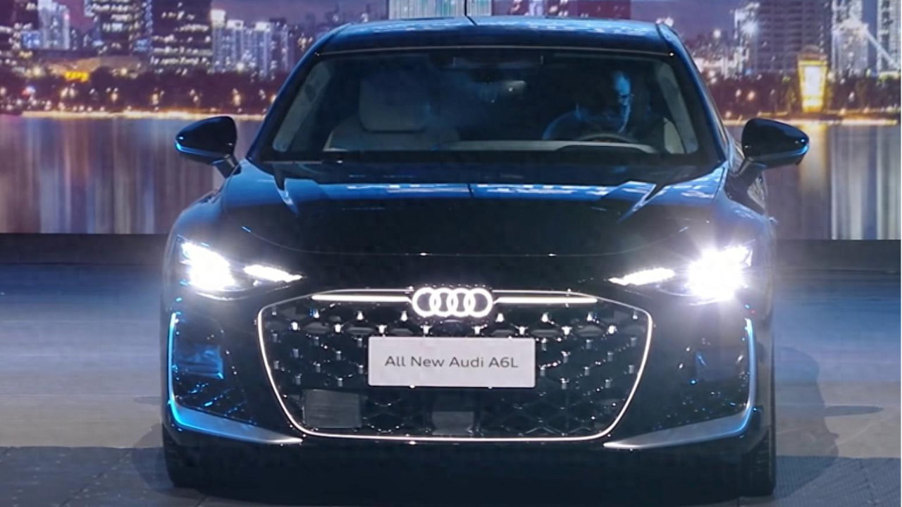 全新奥迪A6L实车惊艳，升级点有哪些？年前抄底现款还是等换代？