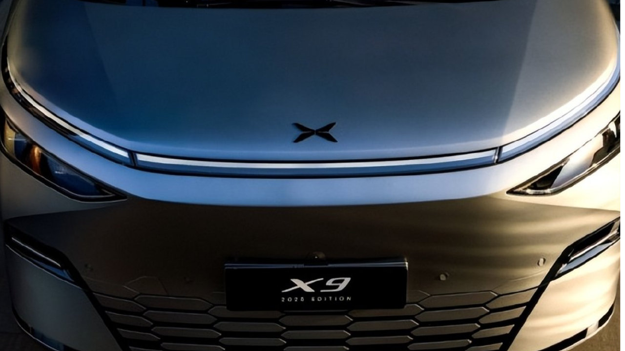 全系800V+5C超充！2026款小鹏X9续航750km，拒绝高低配区别对待