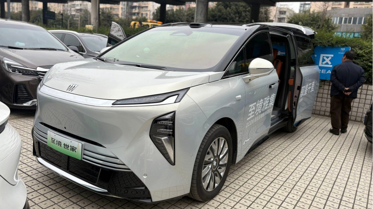 探店别克至境世家：年前几乎没现车，90%用户选择高配版本