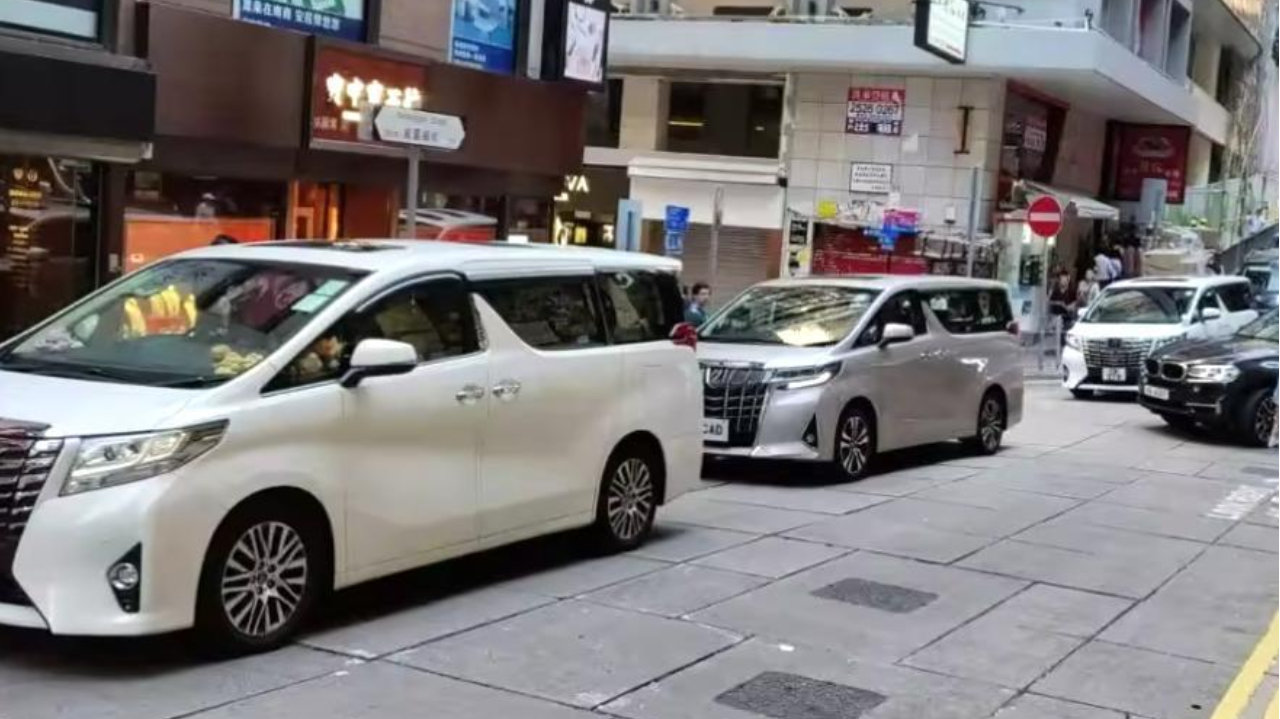 中国香港“保姆车”冠军变了：日系MPV让位，国产车冲到了第一