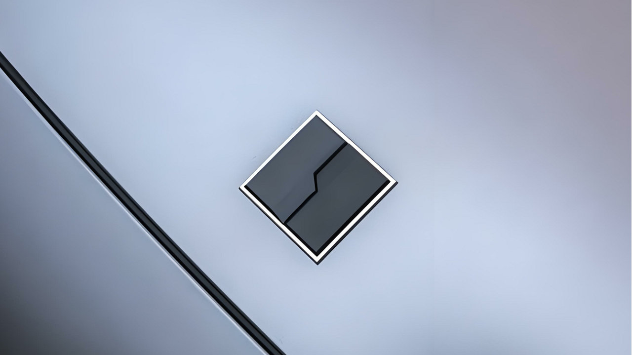 领克行车记录仪争议：车友都能自行开发方案，为啥车企不推送更新？