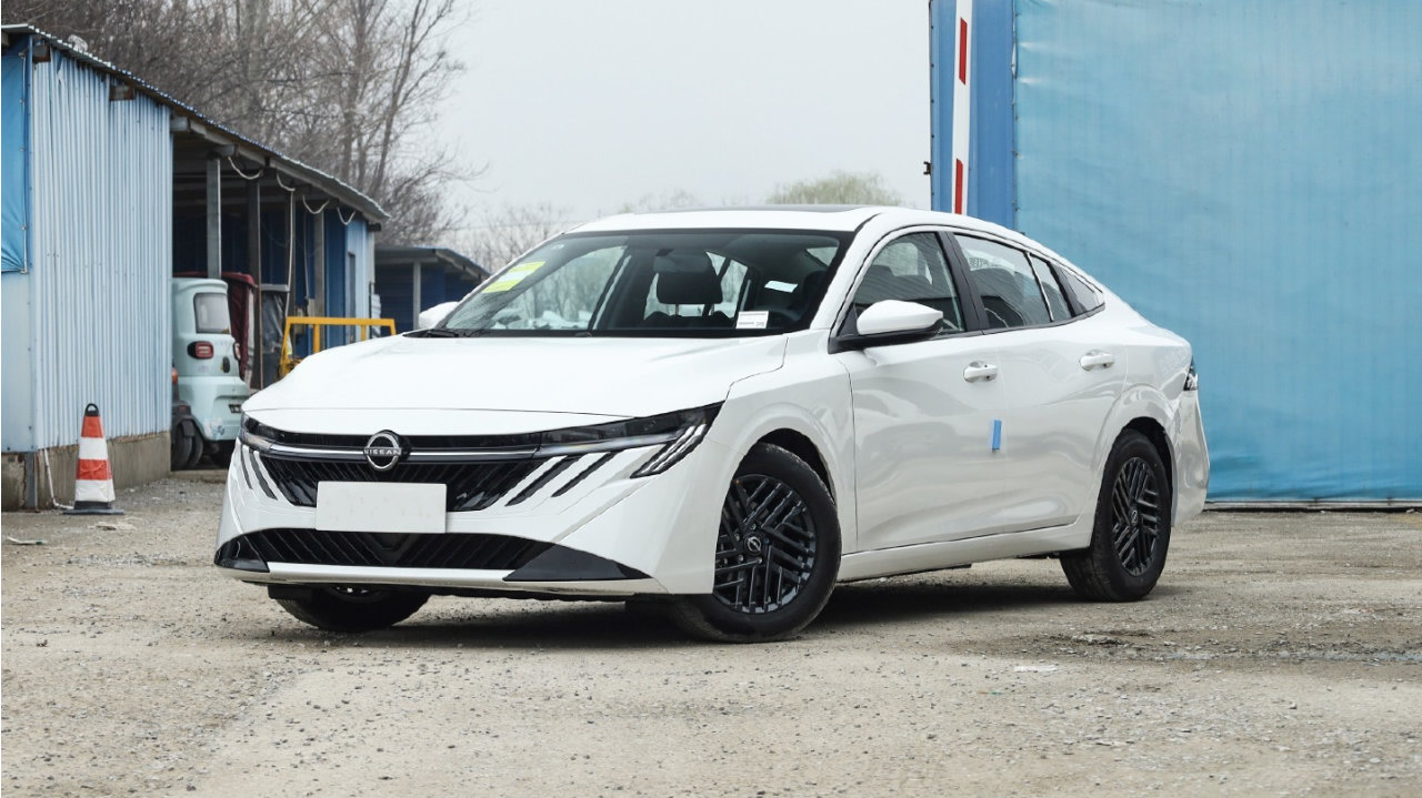 8998辆！时隔72个月再次跌破万辆，日产轩逸怎么也卖不动了？