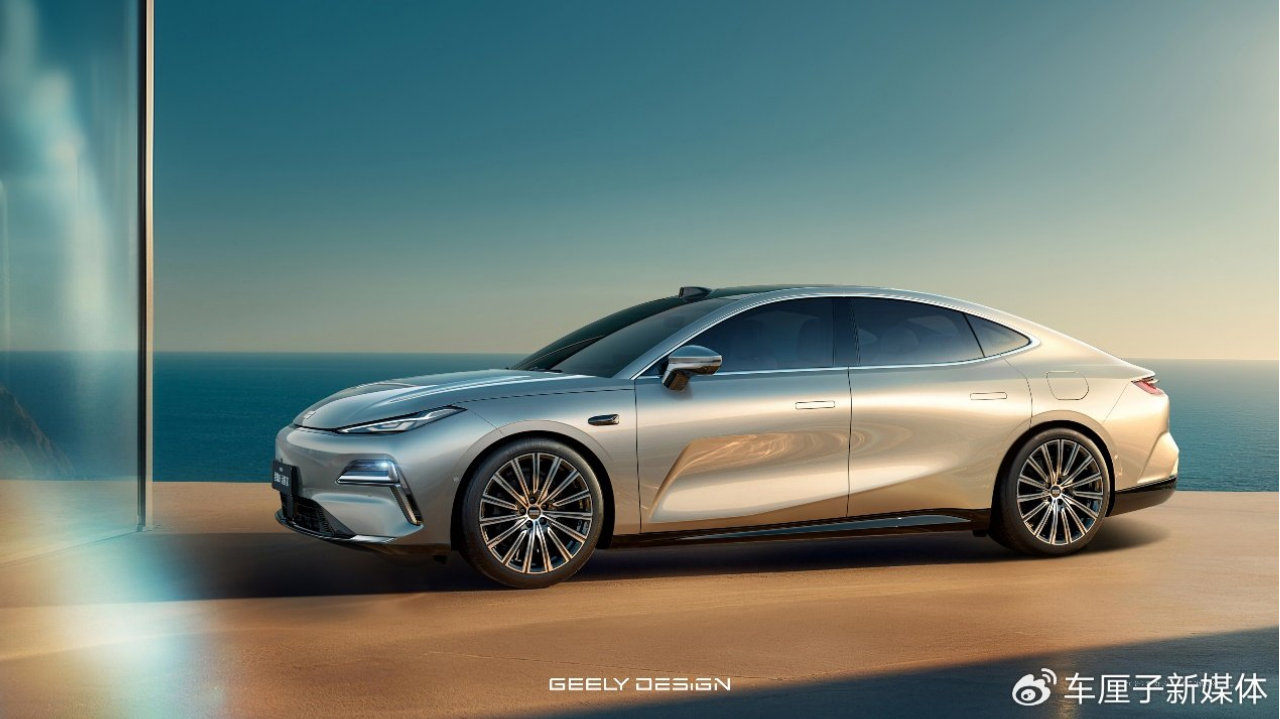 吉利银河星耀8远航家：中高级轿车市场的“价值标尺”正在被重写