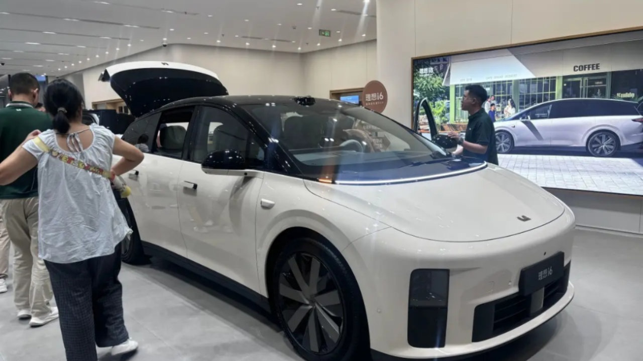 理想汽车，把日系给逼急了？