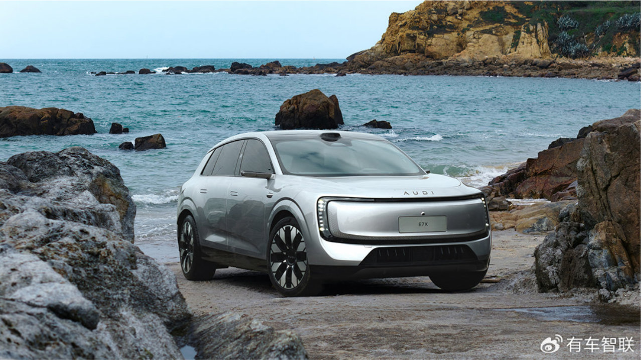 德系驾控遇见千年榕城 深度试驾“智慧性能旗舰SUV”奥迪E7X