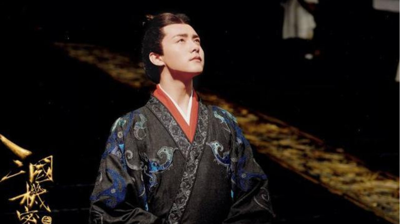 《三国机密》穿帮镜头，马天宇做了什么，让万茜的手变成了这样