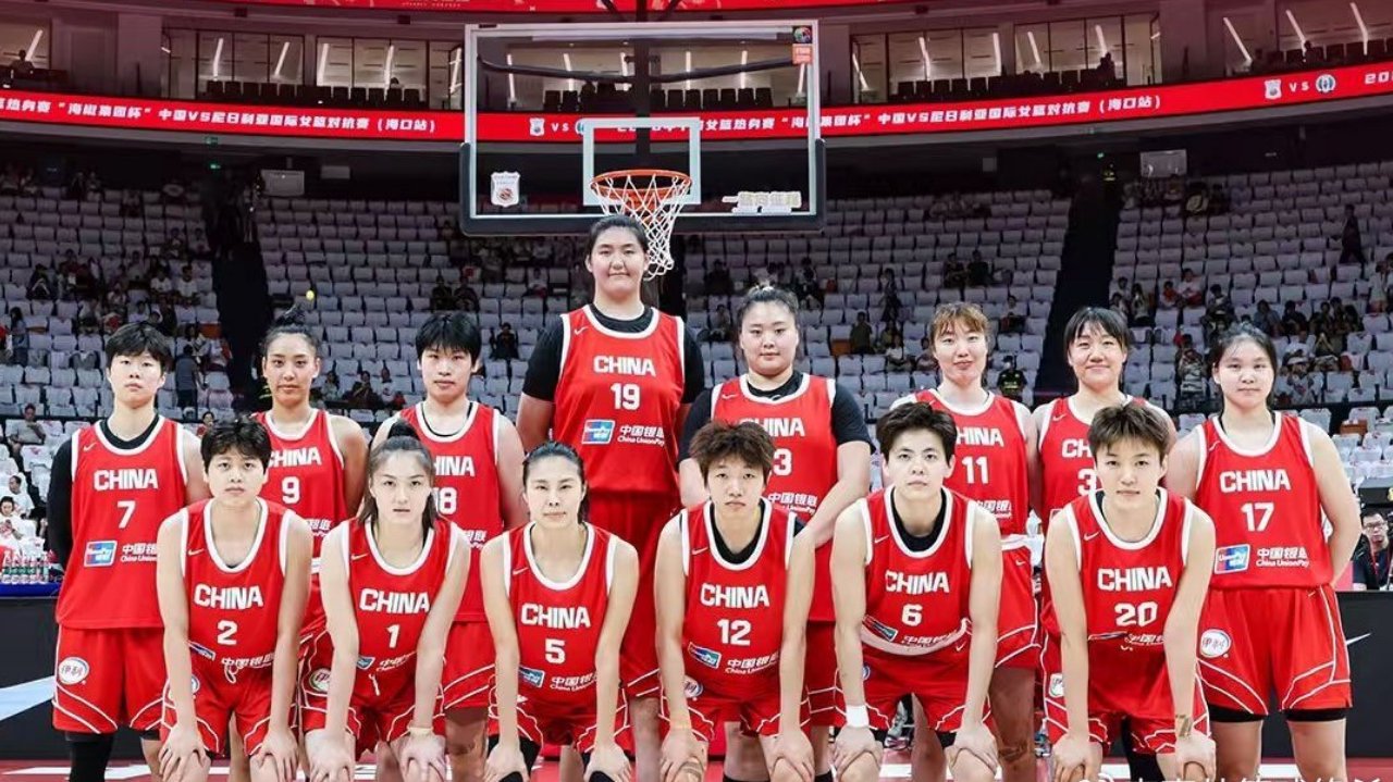 中国女篮出征世界杯！2米26张子宇领衔，韩旭李月汝压哨归队？