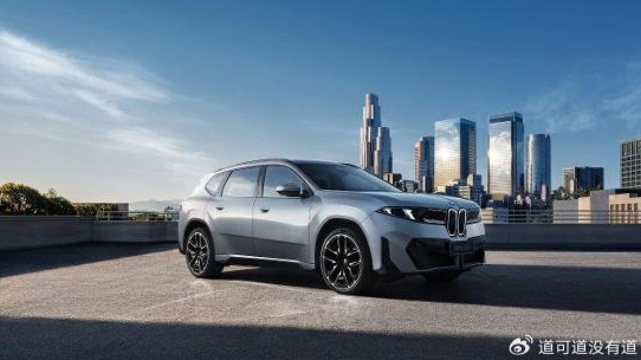30 万预算豪华纯电 SUV，运动模式强、底盘稳的？