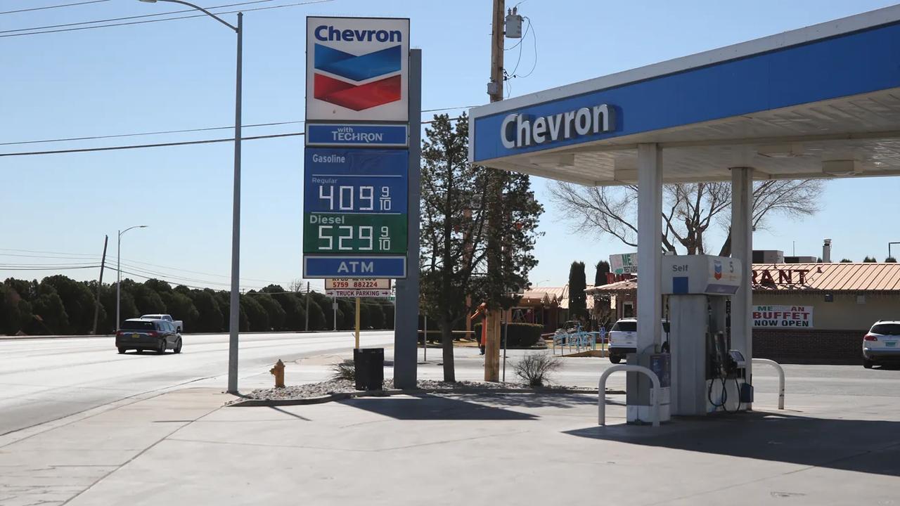 这才是美国对俄制裁的真正原因?俄罗斯大使馆说出实情,舆论哗然休闲区蓝鸢梦想 - Www.slyday.coM 这才是美国对俄制裁的真正原因?俄罗斯大使馆说出实情,舆论哗然休闲区蓝鸢梦想 - Www.slyday.coM