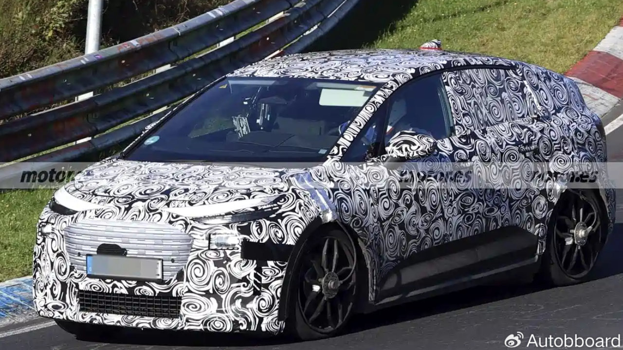 奥迪尺寸最小的SUV要来了，纯电+四驱，26年底首发