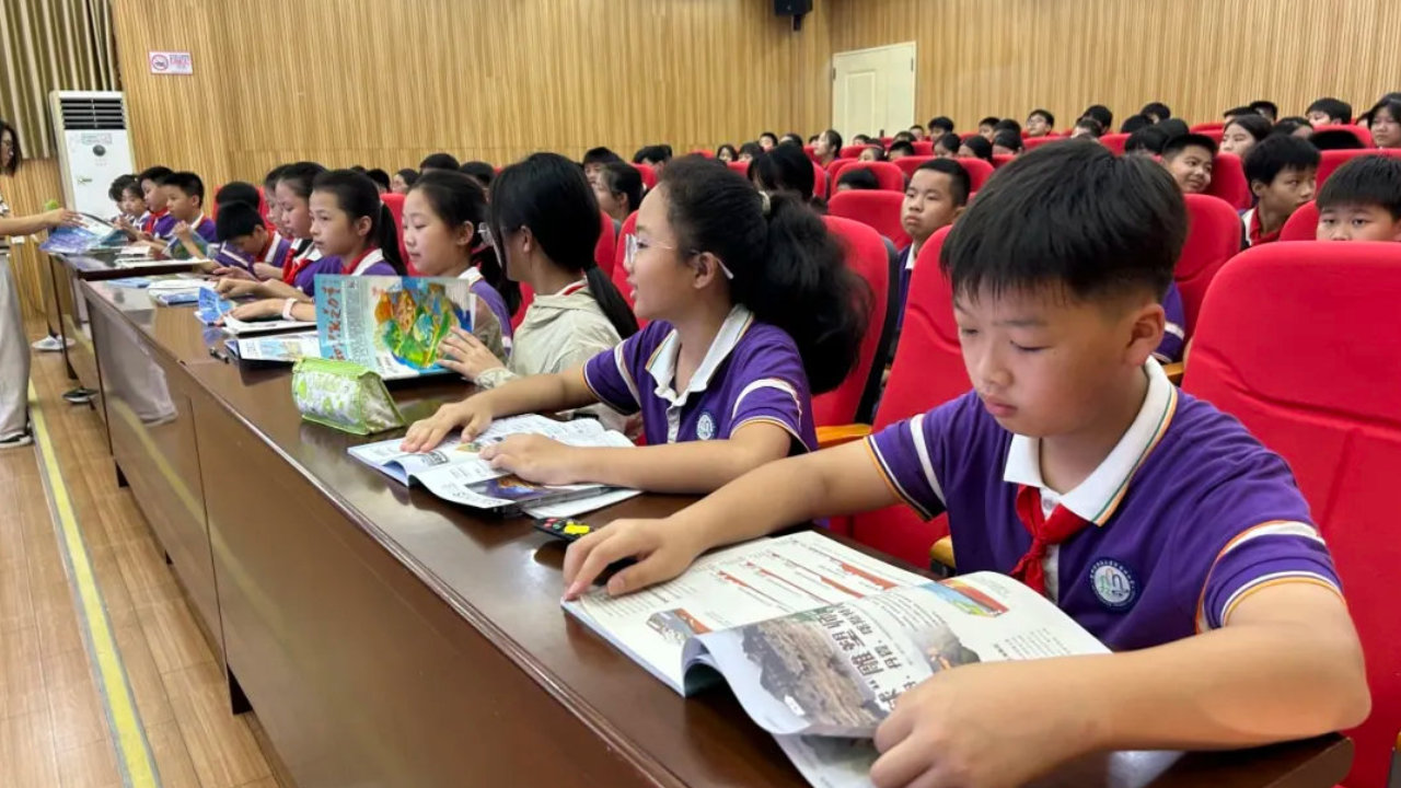 “全国青少年科普阅读行动”走进泉州市洛江区河市中心小学