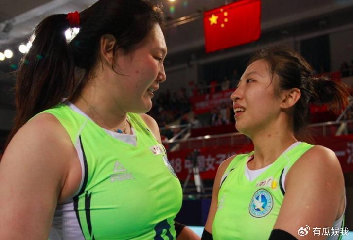 她扣球凶狠被誉为“第二个郎平”，因为一次争吵改变了命运