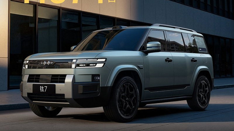 85%都选择了顶配，方程豹钛7究竟有什么魔力？