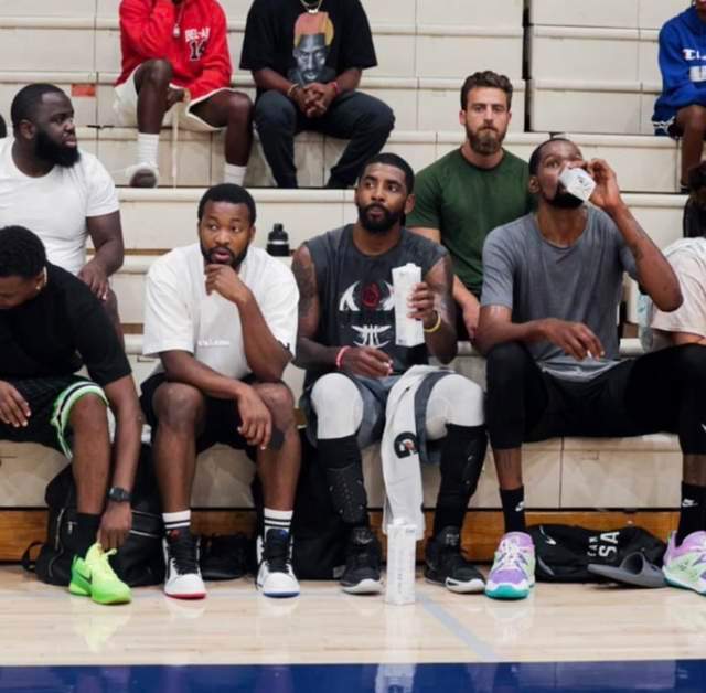 杜兰特末节爆发锁定胜局