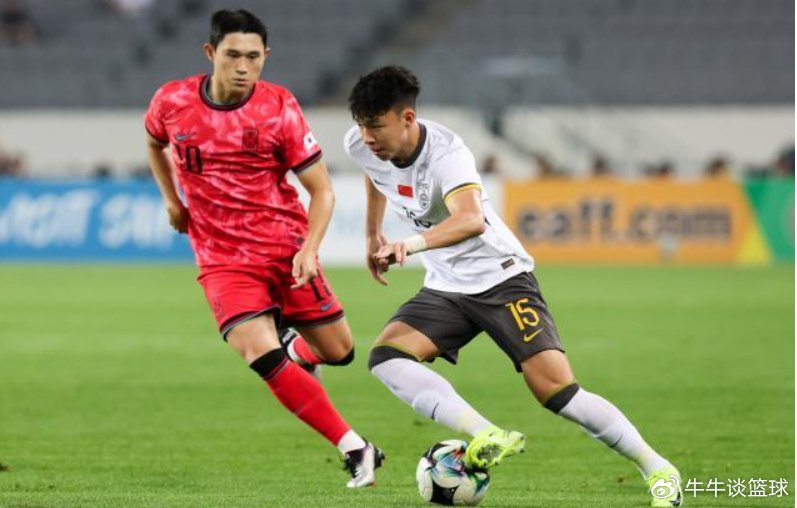 大反转！谢文能被“换下”原因曝光，未来难成国足主力中场了