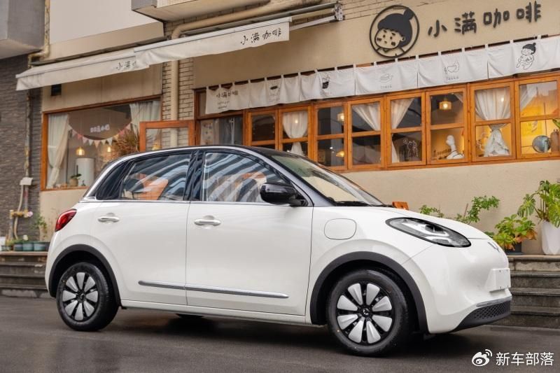 价格不到10万,适合女生的电动代步车推荐