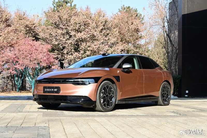 小米SU7和极氪007增强版怎么选?