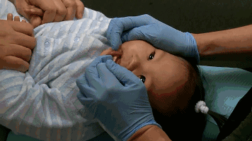 2岁宝宝一嘴牙齿全烂了,就是因为家长给他喝了这个!休闲区蓝鸢梦想 - Www.slyday.coM 2岁宝宝一嘴牙齿全烂了,就是因为家长给他喝了这个!休闲区蓝鸢梦想 - Www.slyday.coM