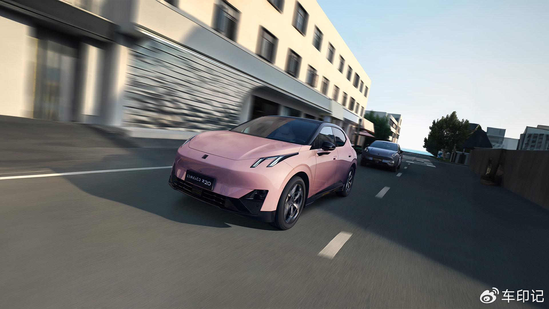 领克语音误关大灯撞护栏：智能化绝不能越过行车安全红线