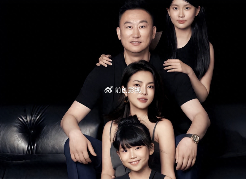 前妻时隔两月发声：刘维伟出轨离开后更幸福 曾以为家一定要有爸爸