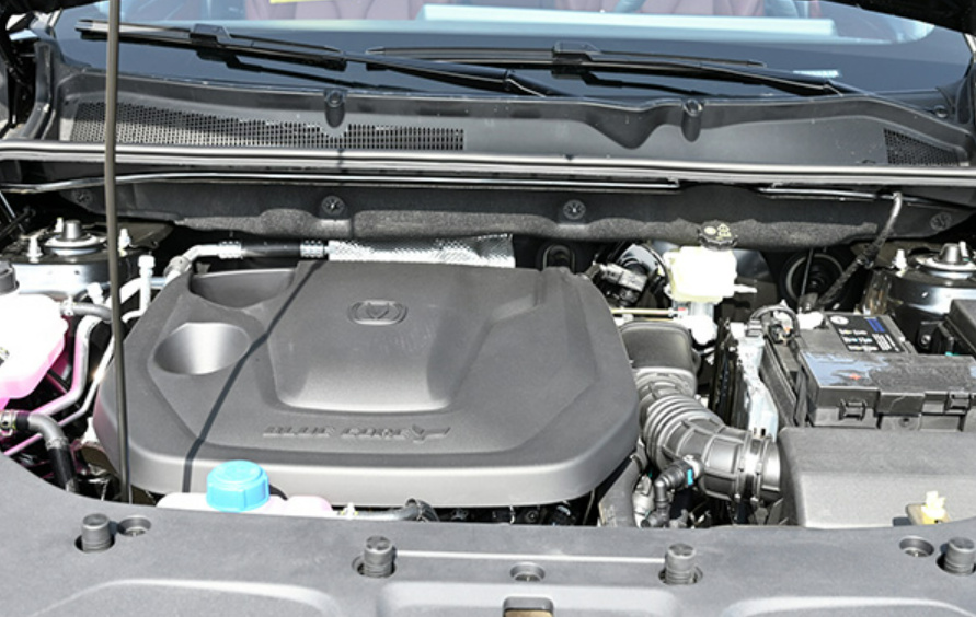 国产紧凑型SUV怎么选?吉利博越对比第二代长安CS75PLUS