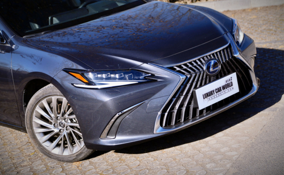 韩系VS日系!捷尼赛思G70对比雷克萨斯ES谁更值得买?