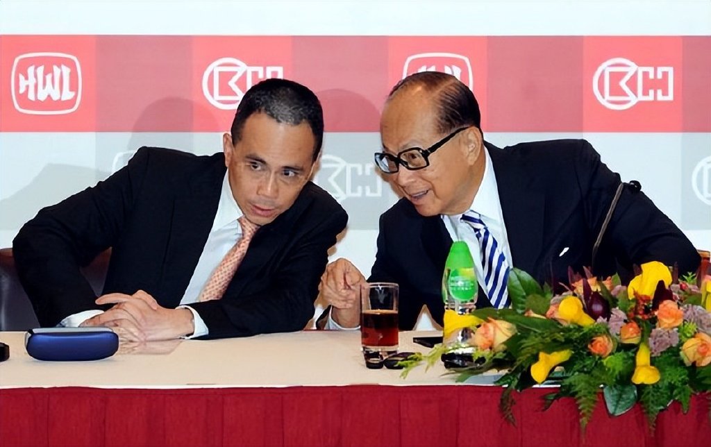 李嘉诚来救许家印?刘銮雄郑家纯都没出手,更别说老练的李嘉诚了休闲区蓝鸢梦想 - Www.slyday.coM 李嘉诚来救许家印?刘銮雄郑家纯都没出手,更别说老练的李嘉诚了休闲区蓝鸢梦想 - Www.slyday.coM