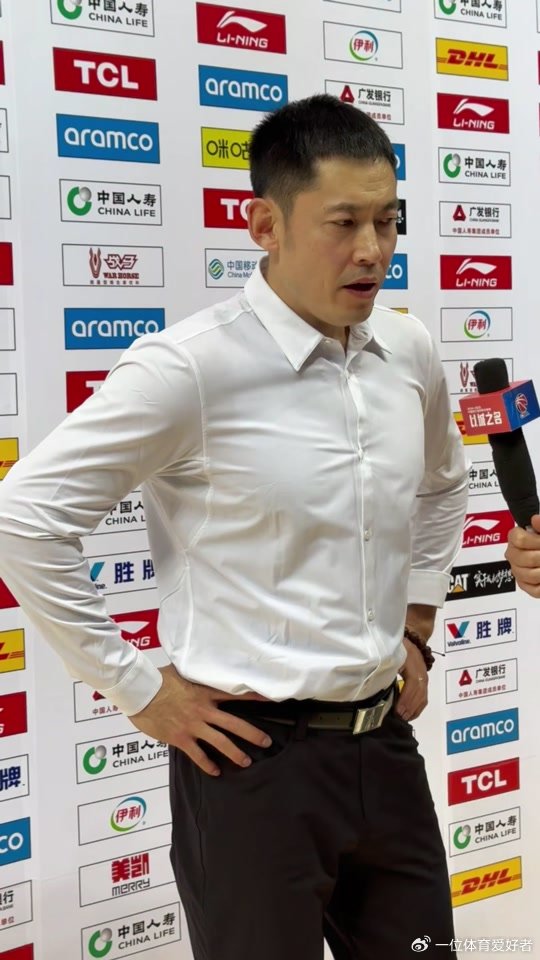 今夏第一笔重磅转会出炉！44岁张庆鹏当北控主帅！62岁闵鹿蕾下课