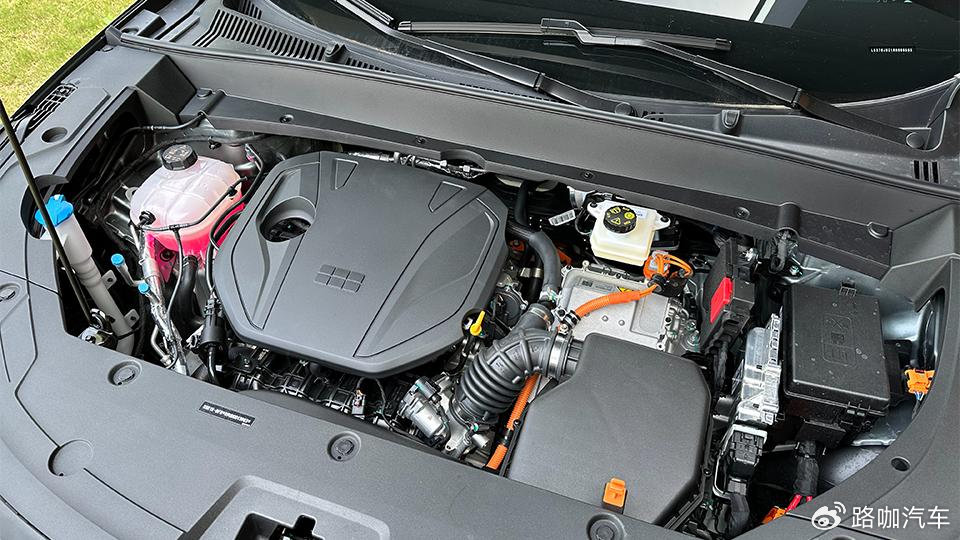 比秦L便宜1万,银河L6 EM-i,底盘操控超过比亚迪了?