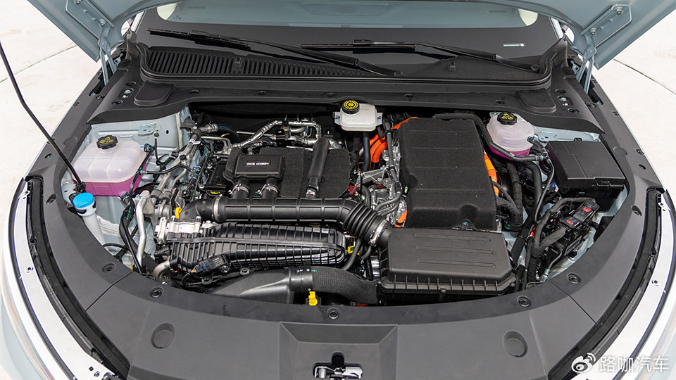 比秦L便宜1万,银河L6 EM-i,底盘操控超过比亚迪了?